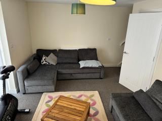 Snowdrop villa - Brislington - 2