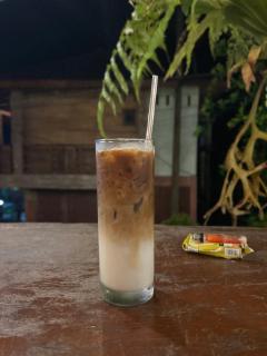 Garden Grove Guest House & Coffee Bar - Bukit Lawang - 8