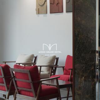 Moshi Grand Hotel - Binh Tân - 3