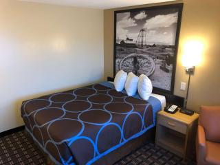Super 8 by Wyndham Carson City Lake Tahoe - 6