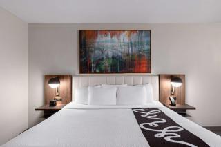 La Quinta by Wyndham Knoxville Central Papermill - Knoxville - 0