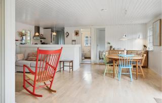 Gorgeous Home In Glesborg With Wifi - 7
