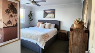 Pelican Lake Retreat - Pelican Flat - 2
