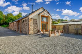 Tumbledown Barn - Knowstone - 0