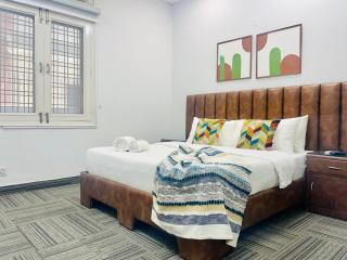 OLIVE Service Apartments DLF Galleria Gurgaon - Gurgaon - 9