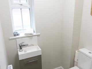 1 Oyster Mews - Parkstone - 4