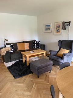 2+kk se vstupem na zahradu - Prague - 5