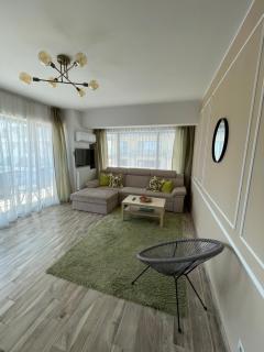 Summer Breeze Mamaia Nord Apart - 4