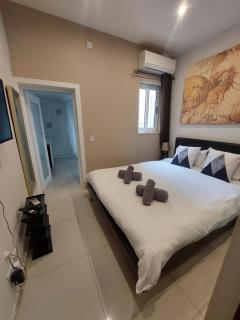 Central & Cozy - 1 Bedroom Apartment - Valletta - 4