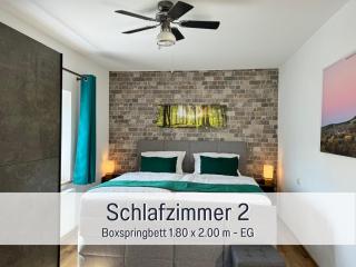 Ferienhaus Taufstein II - 3 Schlafzimmer - Garten -Spielzimmer & Terrasse mit Grill - bis 7 Gäste - 2
