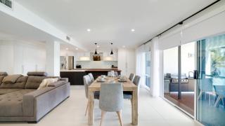 Riverside Retreat - Absolute Waterfront - Daleys Point - 4
