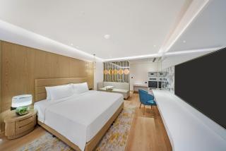 Radisson Blu Hotel & Suites GRT Chennai - Chennai - 8