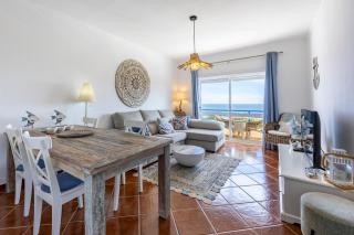 CoolHouses Algarve Luz, 2 Bed top floor flat, amazing sea view, central. Delicia do Sol - Luz - 9