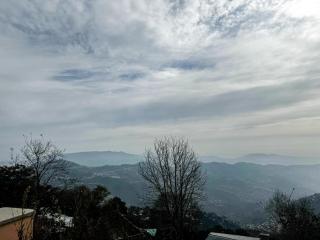 LOKAL Rooms x Murree Valley View - Murree - 1