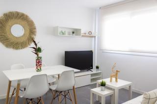 Bajo moderno en el centro de Peñiscola - 0