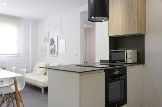 Bajo moderno en el centro de Peñiscola - 4