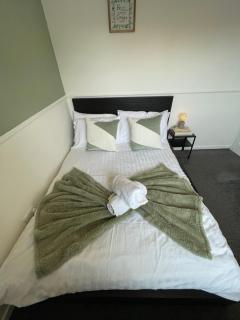 Redcroft Green 3 Bdrm Sleeps 5 Quiet Residental Area - Newcastle upon Tyne - 7