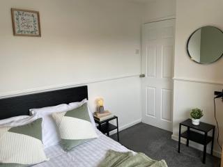 Redcroft Green 3 Bdrm Sleeps 5 Quiet Residental Area - Newcastle upon Tyne - 5