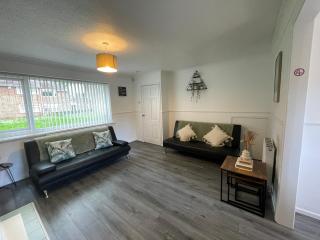 Redcroft Green 3 Bdrm Sleeps 5 Quiet Residental Area - Newcastle upon Tyne - 9