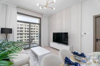 Nasma Luxury Stays - Laya Heights - 1