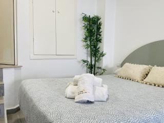 Estudio Jimena Carabeo en el centro de Nerja - 5