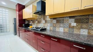 BluO 3BHK Golf Course Road - Balcony, Lift, Parking - Gurgaon - 2