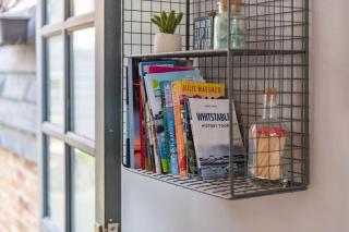 The Little Cottage - 8