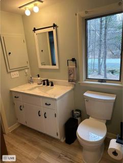 Renovated 3BDLakehouse w Kayaks fully stocked! - 6