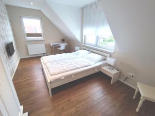 Ferienhaus Sandburg - 2