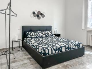 Yuna Rent - Residenza Delle Rose - 4