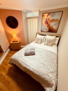Garden Place - Clevedon - 7