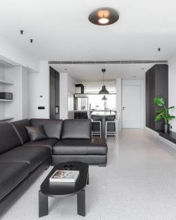 Nero Luxury Suites by Zennova - Salonicco - 1