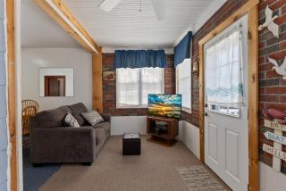 113 E 24Th Ave, 1St Floor - 9