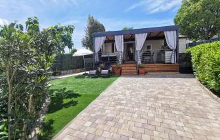 2 Bedroom Nice Home In Vantacici - 0