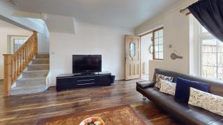 Charming 5 bedroom house in Grays - Grays Thurrock - 5