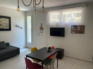 Marlene's Apartments 1 - 1