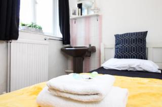 Pebbles guest house room 15 - Southampton - 1