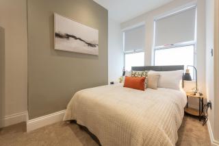 Modern 1 Bedroom Flat near Leeds City with Free Parking, Ideal for Contractors & Long Stays - NordStay - Hunslet - 7
