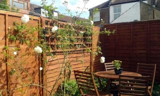 Portsmouth House near Centre 3 Bedrooms - 2