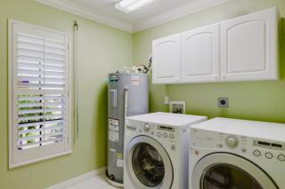 Gorgeous 5 Bedroom Home with Heated Pool and Spa - Sanibel - 3