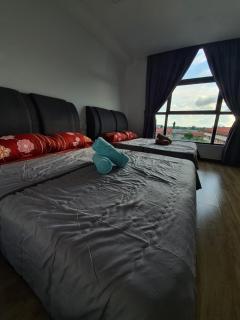 Kitty Homestay 402 Roxy Apartment Kuching - 1