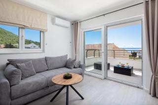 EA Luxury Apartment with sea view - Promajna - 8