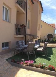 Apartments Lipovica - Sukošan - 0