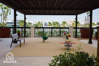 Veluxa - Stunning Sea View - Luxe 3 Bed in La Mer - Dubai - 3