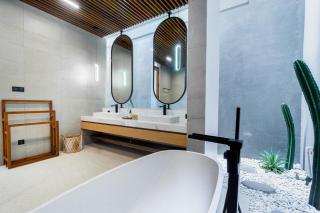 Villa Elena by Maheswara - 3