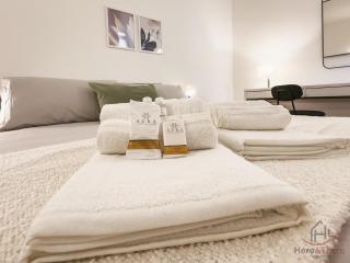 New Modern Apt - Treni 10min - Hiper WiFi - AC - Genova - 2