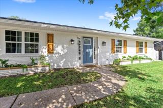 Ranch Home Gem 5BR Home Sleeps 12 with Game Room - Gulfport - 7