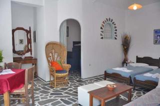 Evi's Studios - Tholária - 9
