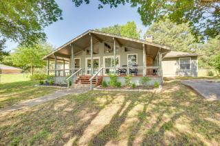 Private Dock and Fire Pit Cedar Creek Reservoir Gem - Gun Barrel City - 9