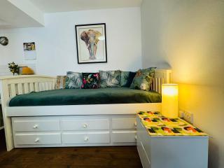 Cavernous open plan town house in st Leonards - St Leonards - 9